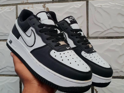 Nike  shoe