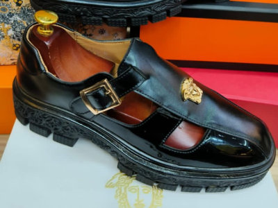 Male fashion shoes