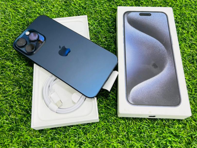 iPhone 15 pro max 256 go