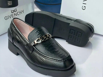 Male shoes