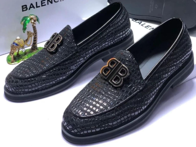 Modern shoes