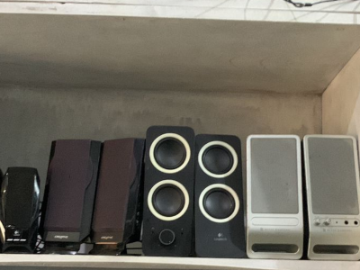 Computer speakers