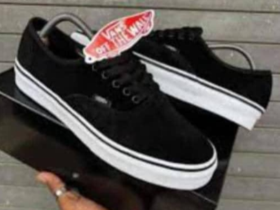 VANS NOIR