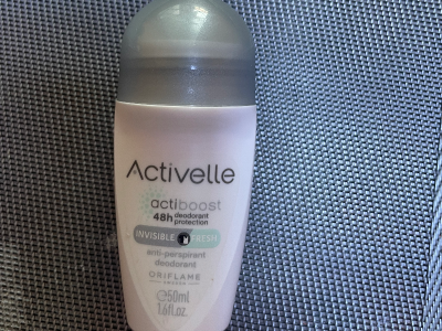 Activelle invisible anti-perspirant roll-on