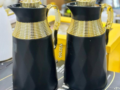 Thermos carafe VIP couleur or