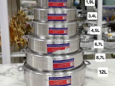 JEU DE 6 MARMITES EN ALUMINIUM