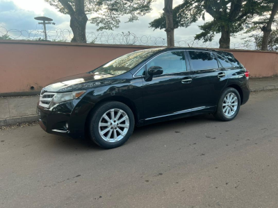 toyota venza 2010 version Full