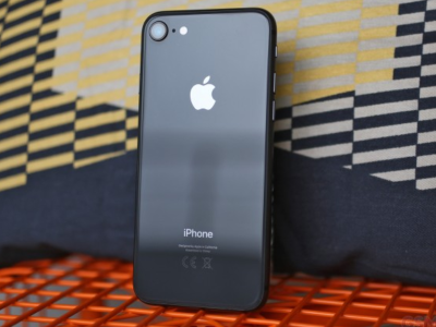 iPhone 8 64GB