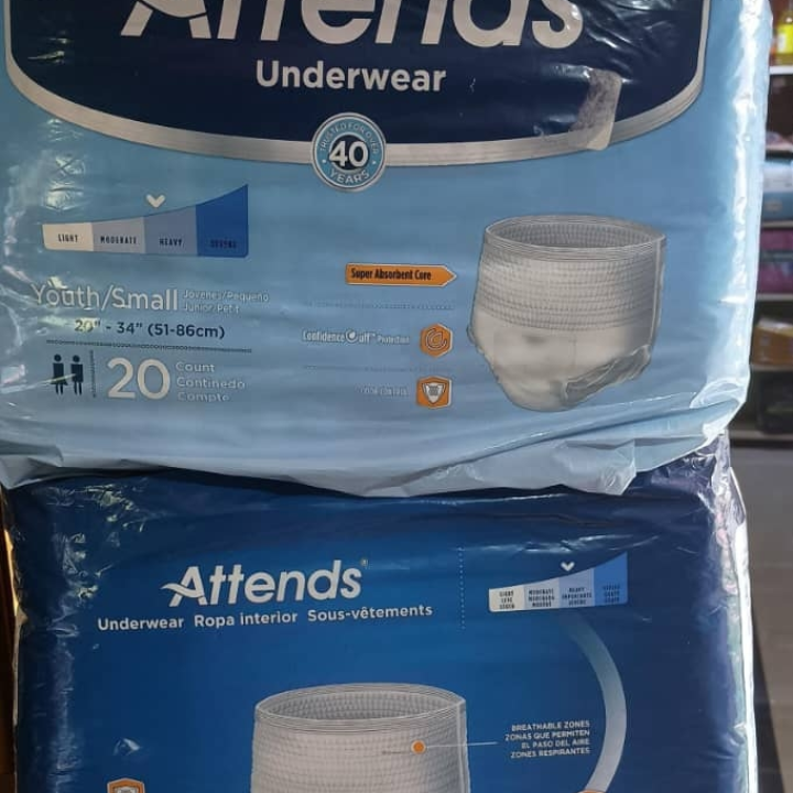 ATTENDS DIAPERS