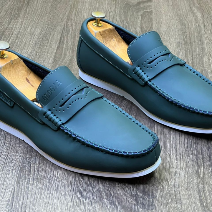 moccassin