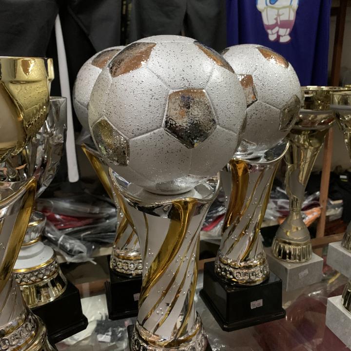 trophées de compétitions