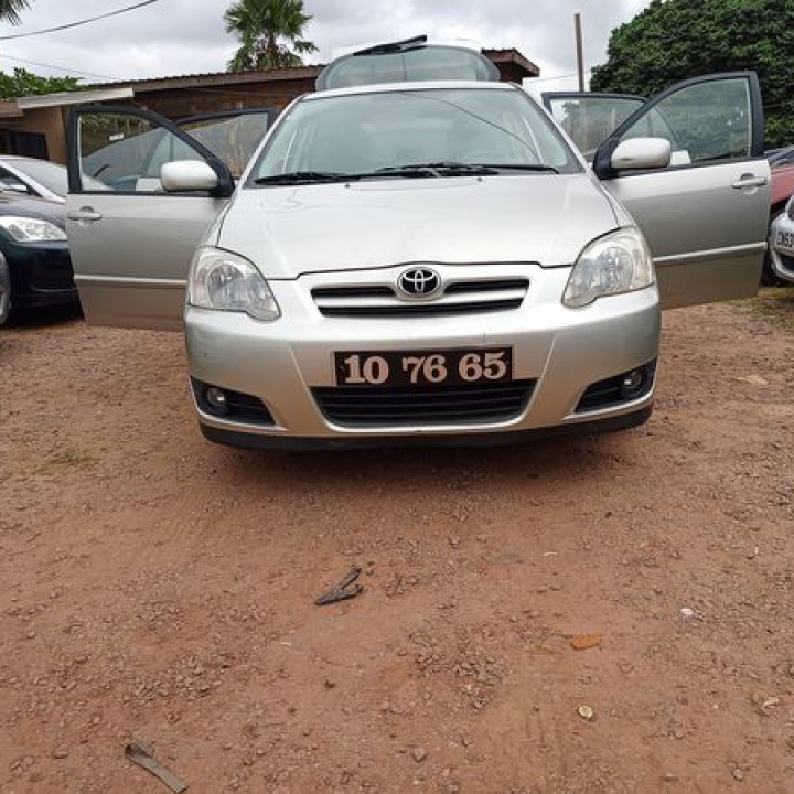 Toyota Corolla 115 2006 en provenance d'Europe
