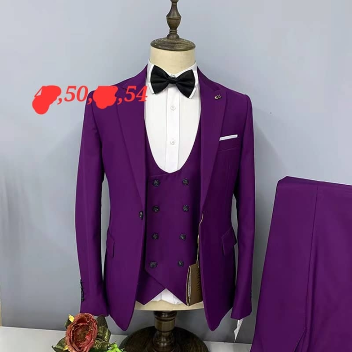 costume violet
