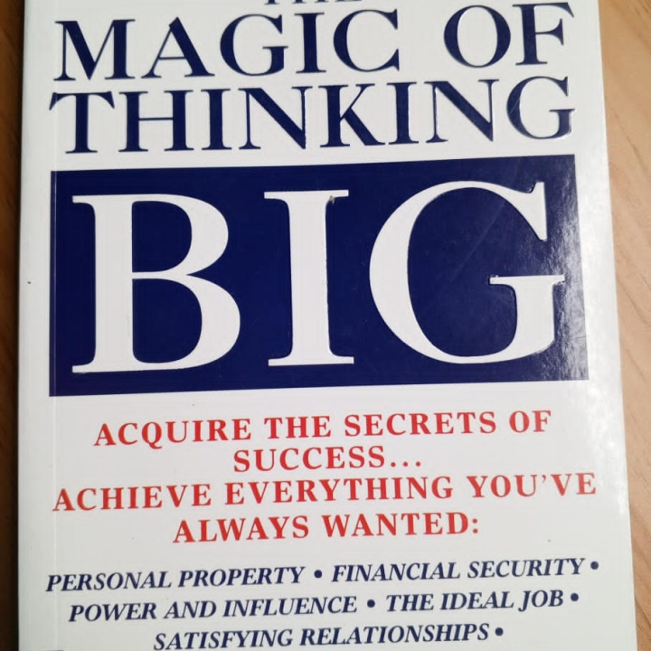 Livre " THE MAGIC OF THINKING"