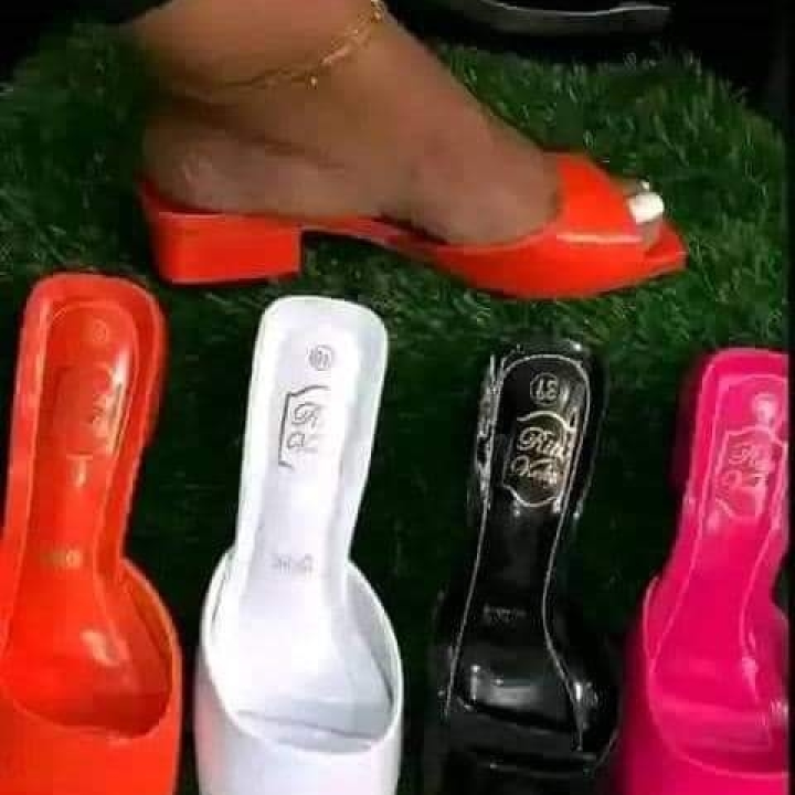 babouches à talons