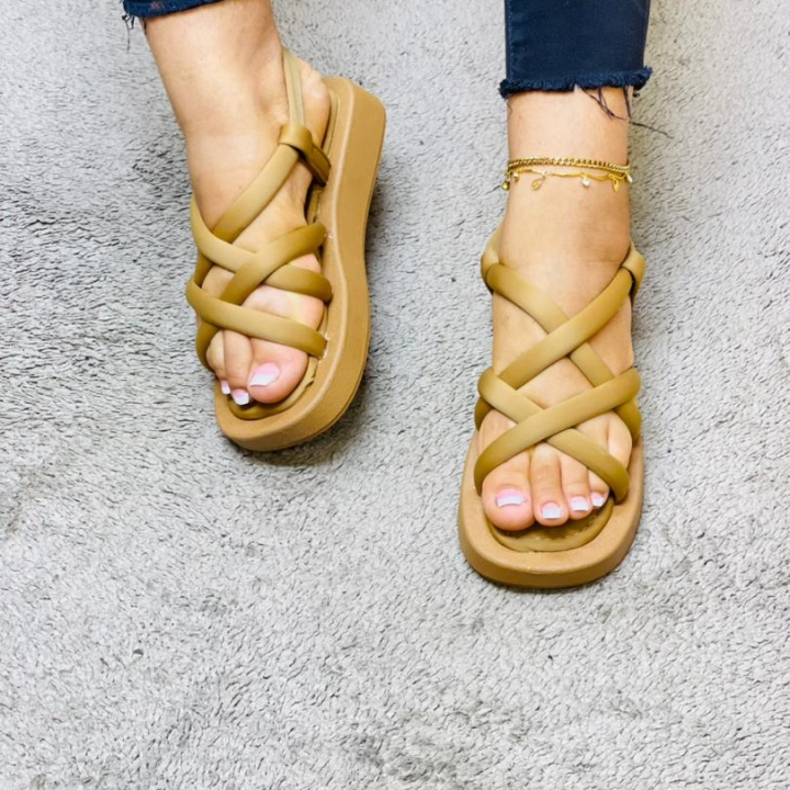 pieds nus femme
