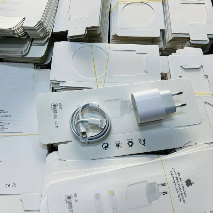 chargeur iPhone