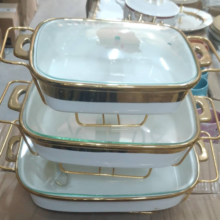 assiettes de service