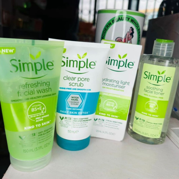 simple hydrating light