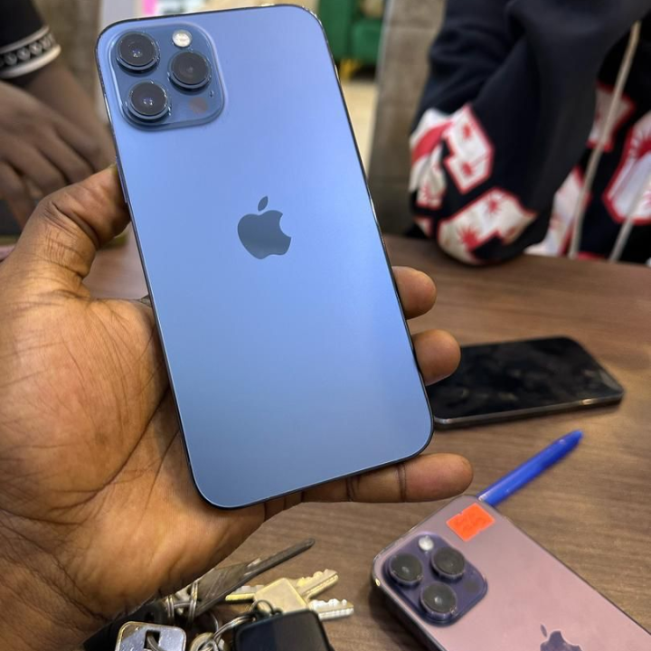 iPhone 12 pro max
