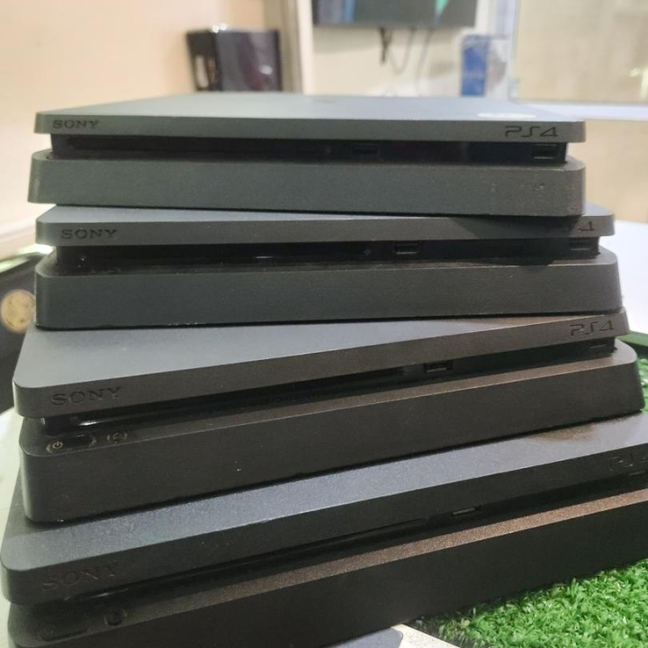 PS 4slim9.0