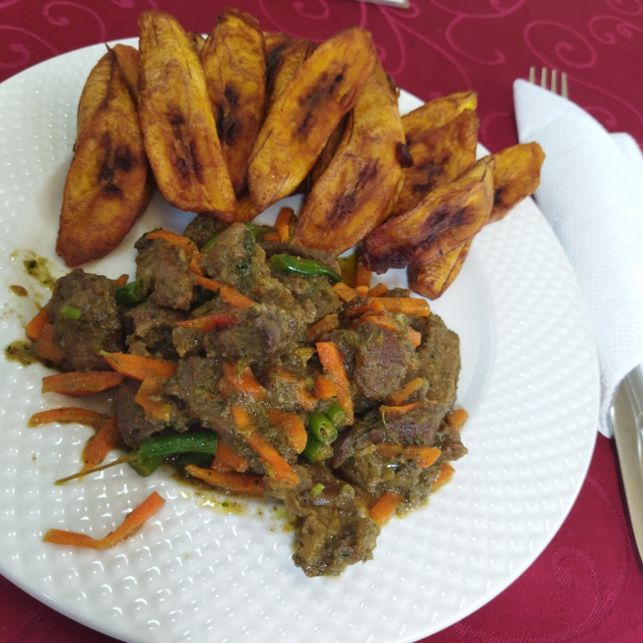 Fried plantains and steak