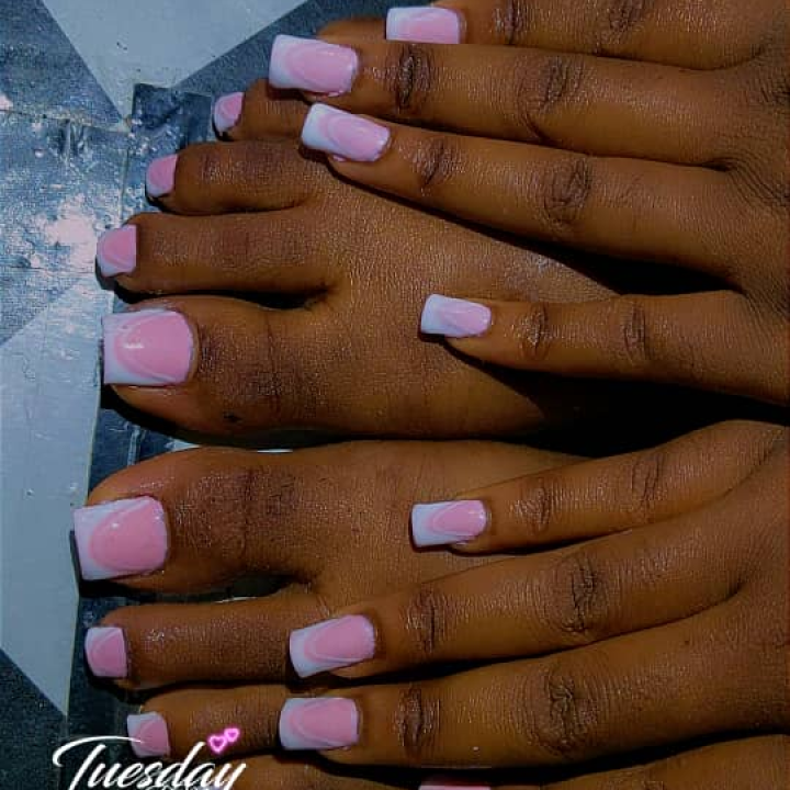 Gel nails