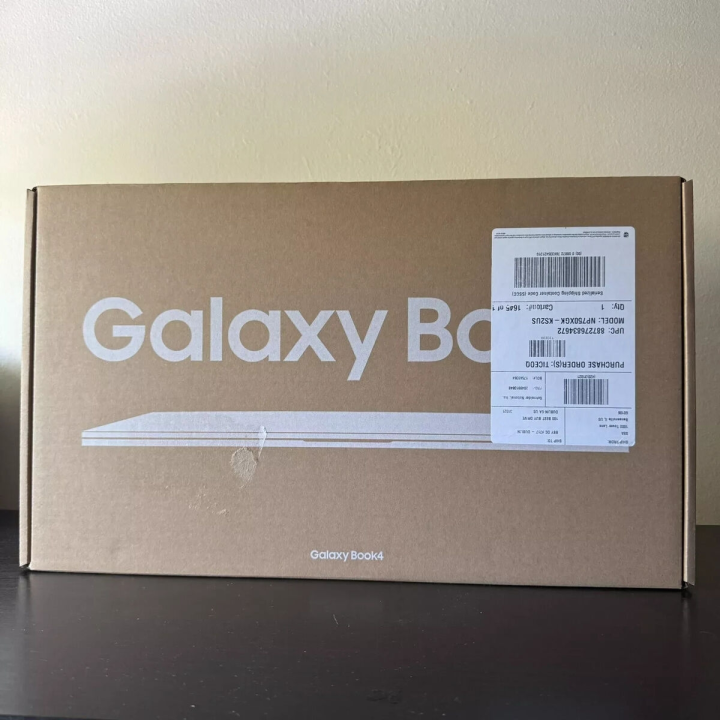SAMSUNG GALAXY BOOK 4 2024 Intel Core Ultra 7