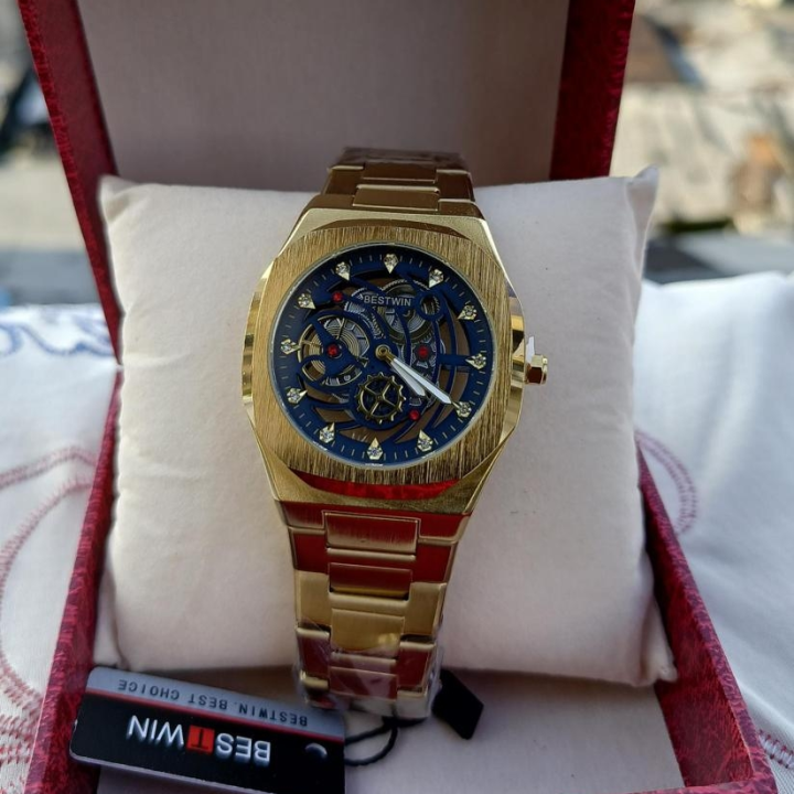 montre doré