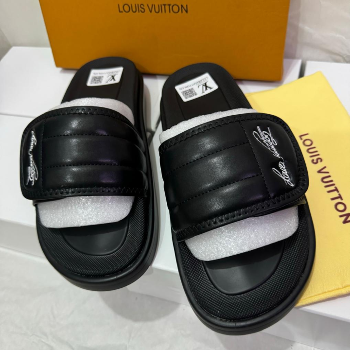 Leather shoes