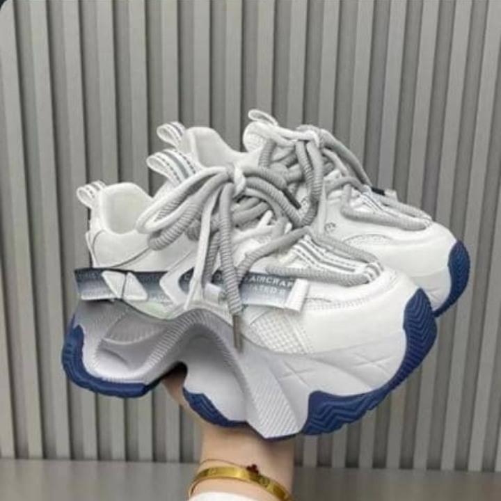 adidas gazelle silver green womens adidas Yeezy Boost 700 MNVN Black (Infants)