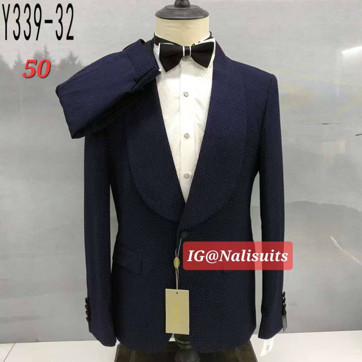 costume bleu