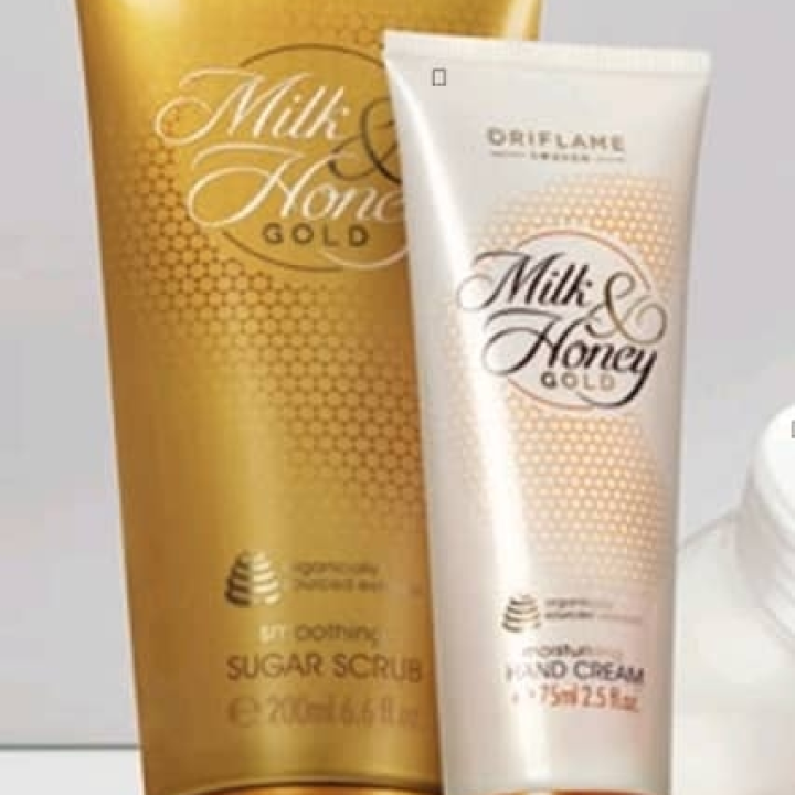 milk and honey scrub