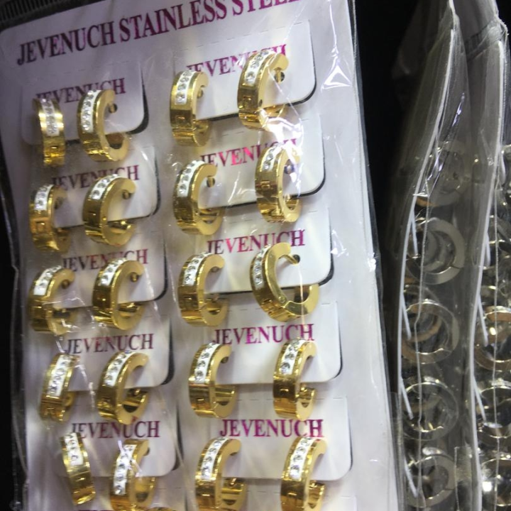 earings