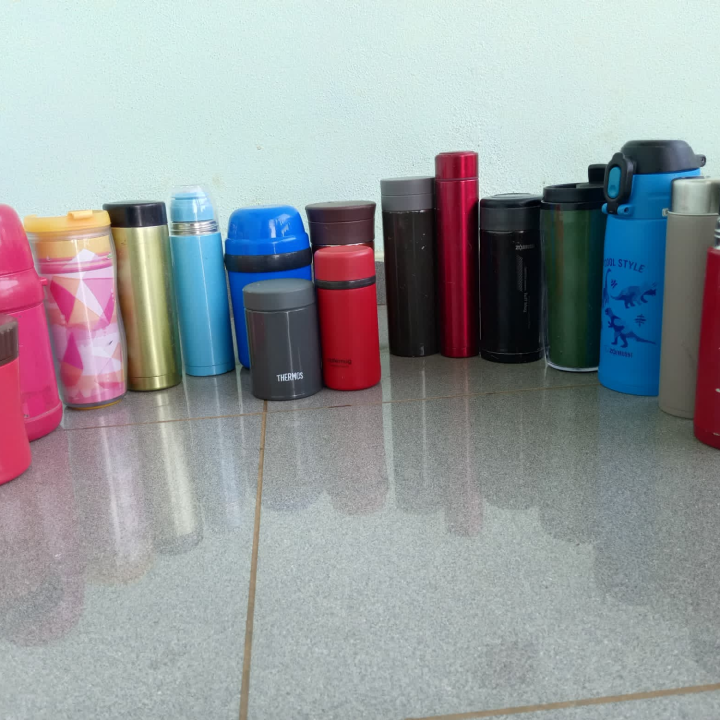Insulated water bottle