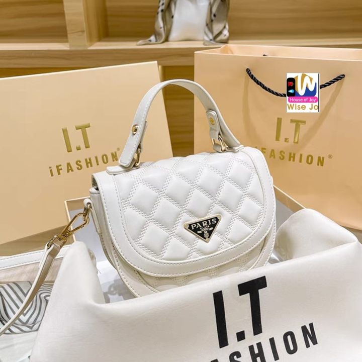 Handbag