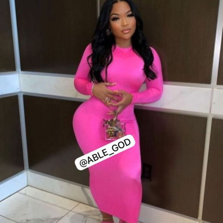 robe rose