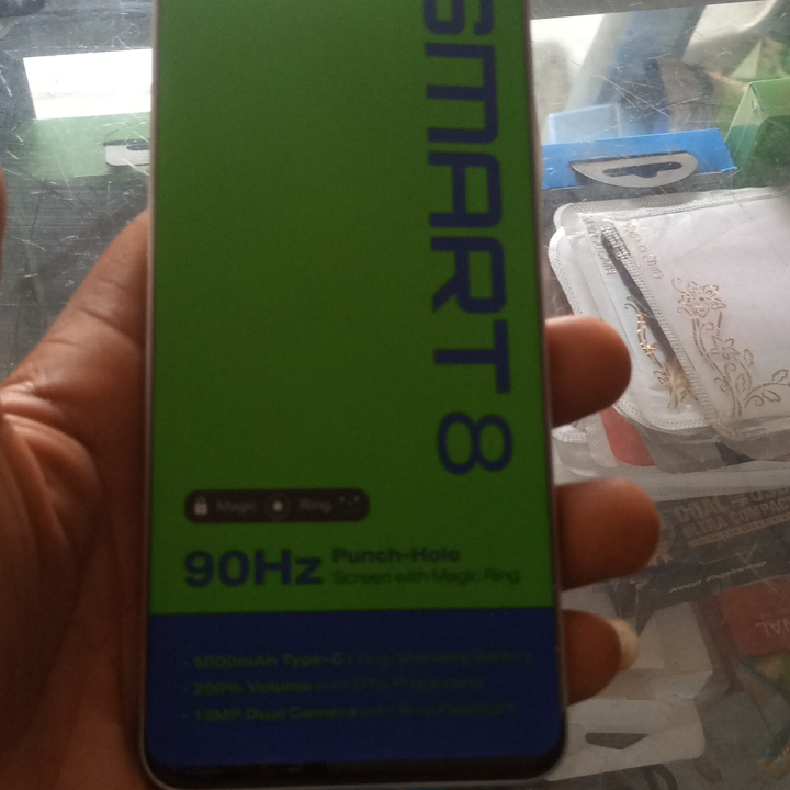 Infinix smart 8
