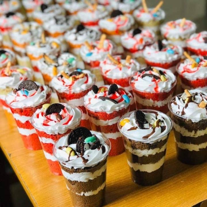 cake parfait