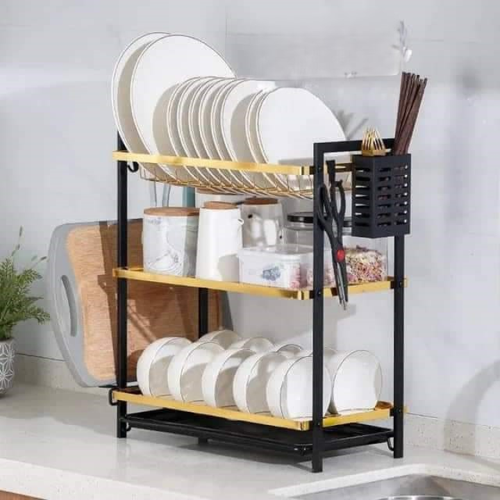 range vaisselle  3 niveaux noir doré