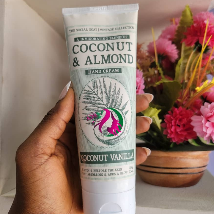 coconut& almond cream