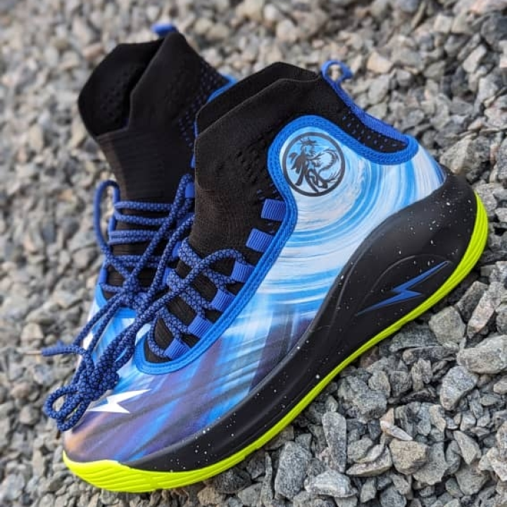 tennis homme bleue noire