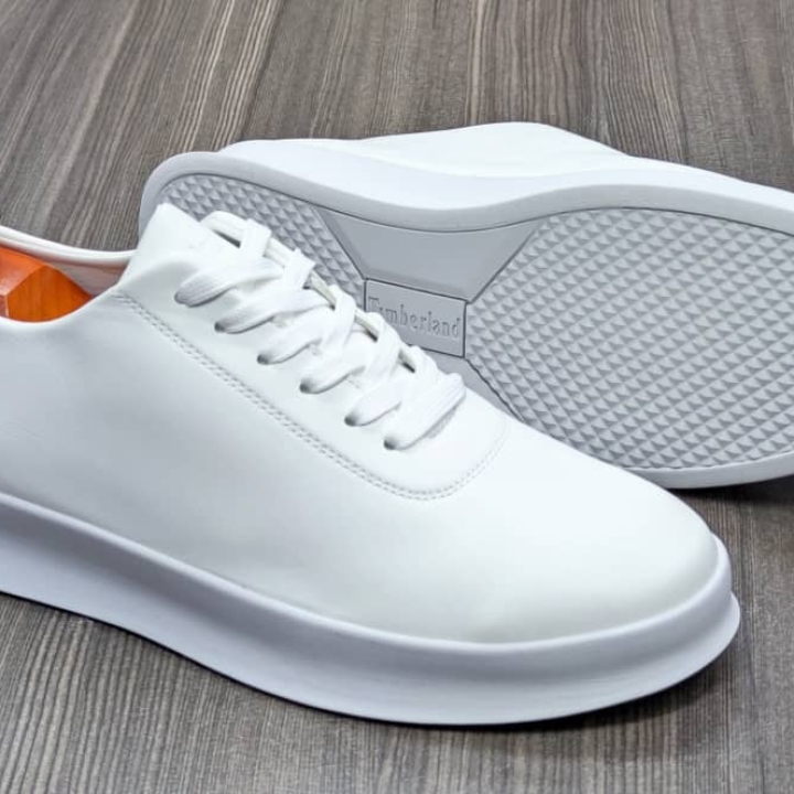 tennis blanche