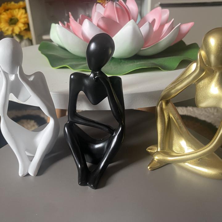 Figurines (set of 3)