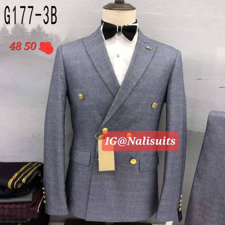 costume gris