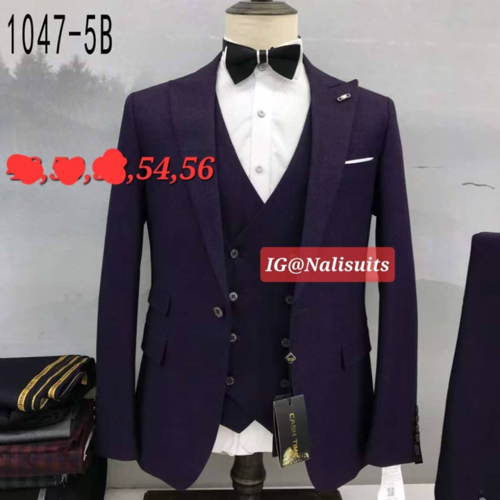 costume violet