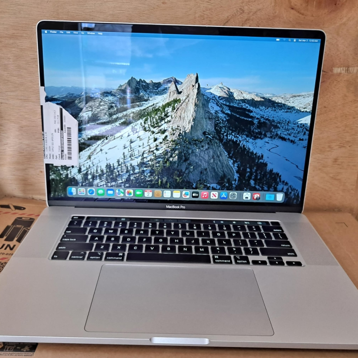 MacBook Pro 2019 16 Inches