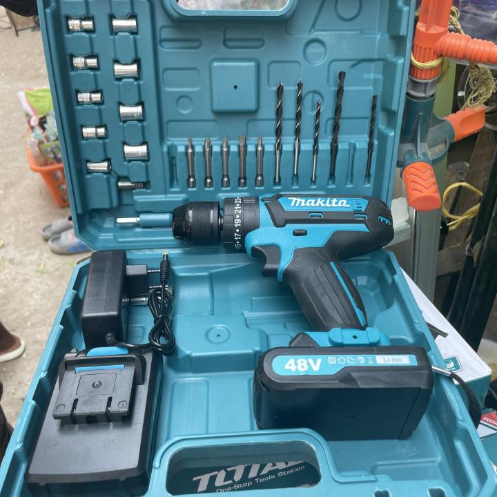 Battery drill machine