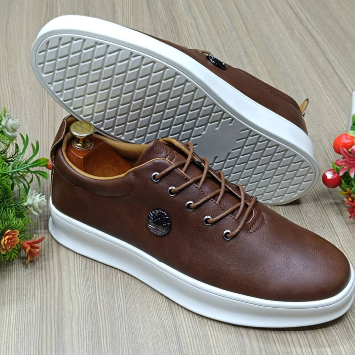 tennis marron