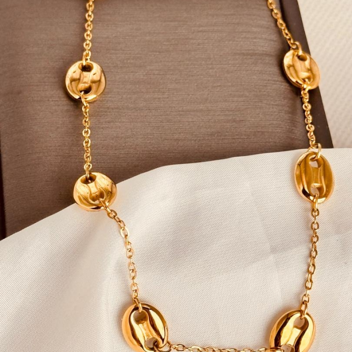 collier doré